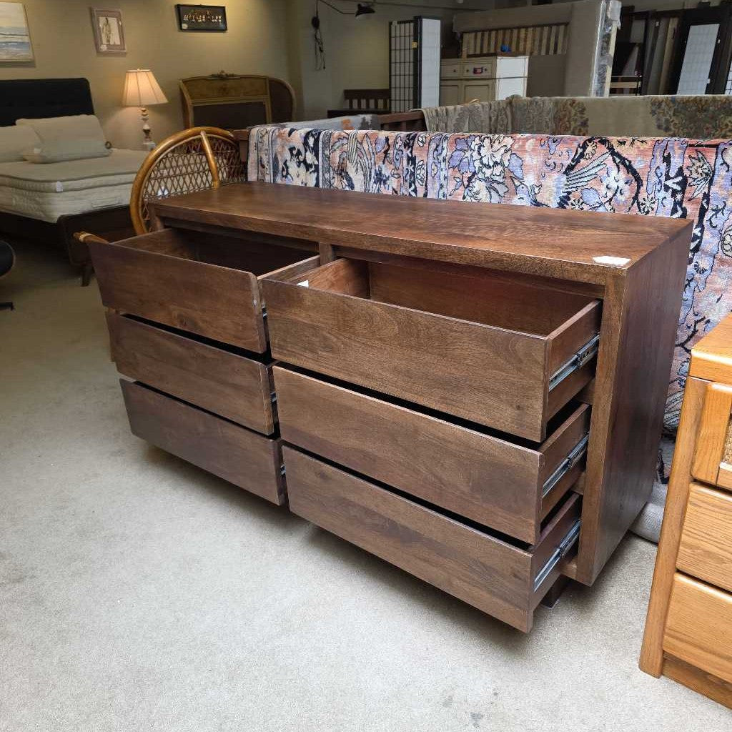 Hunny Dresser C LOWBOYS