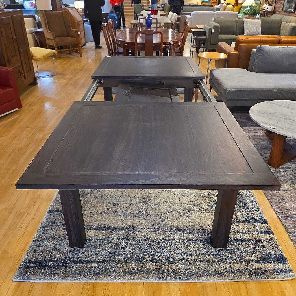 Black Metro Extendable Dining Table C DINING TABLES