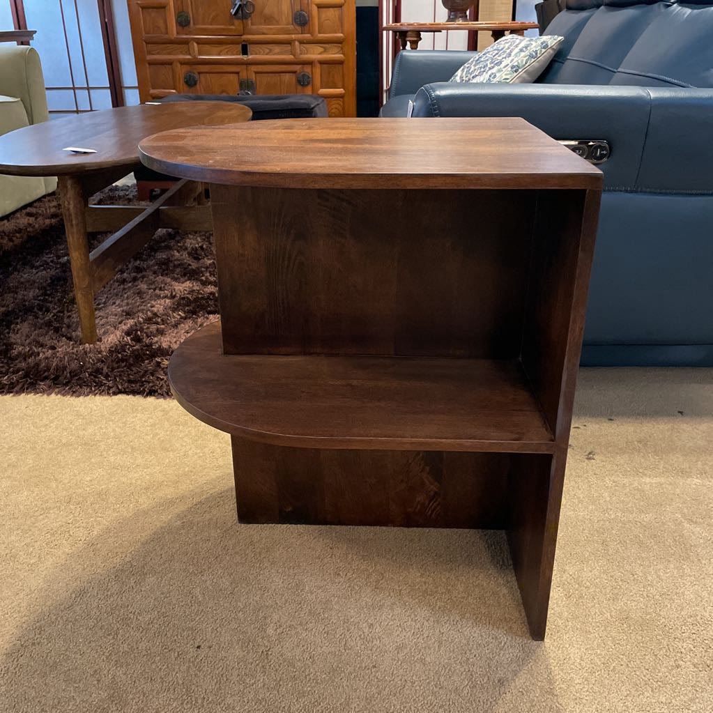 Milius Side Table C SIDE TABLES