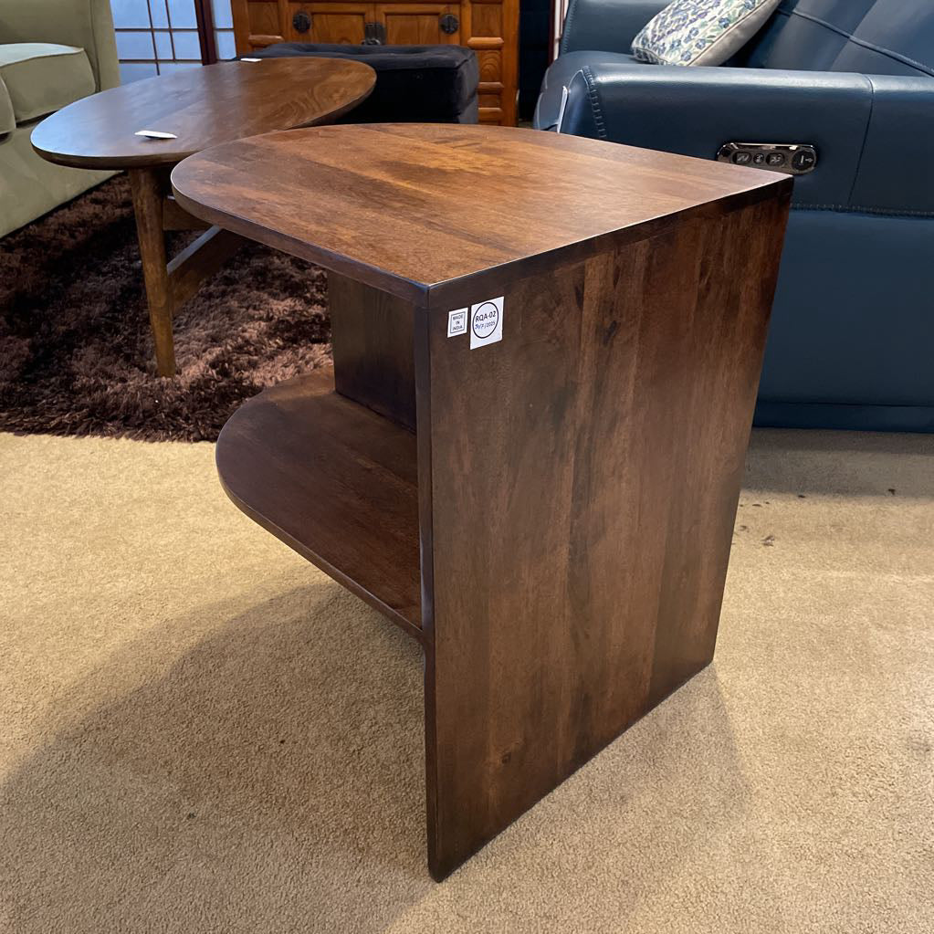 Milius Side Table C SIDE TABLES