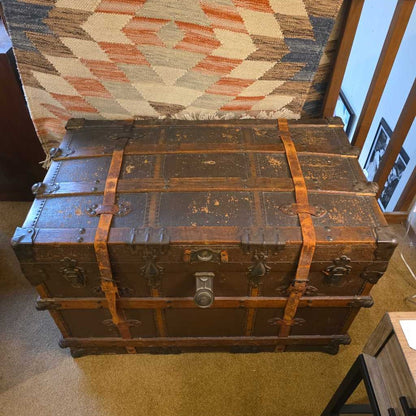 Rustic Weathered Steamer Trunk UNIQUE FINDS