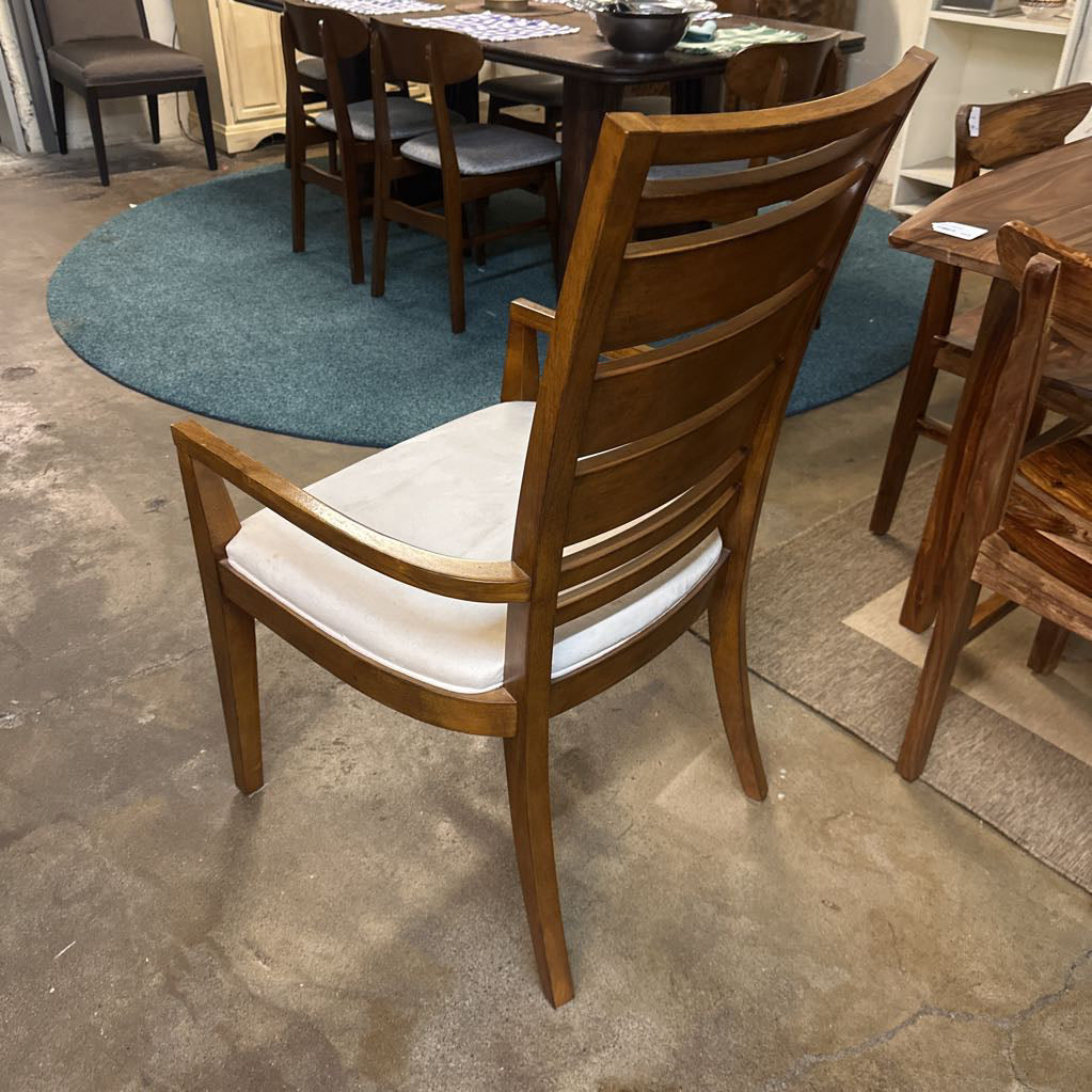 Thomasville Expanding Dining Table w/ 8 Matching Chairs C DINING TABLES