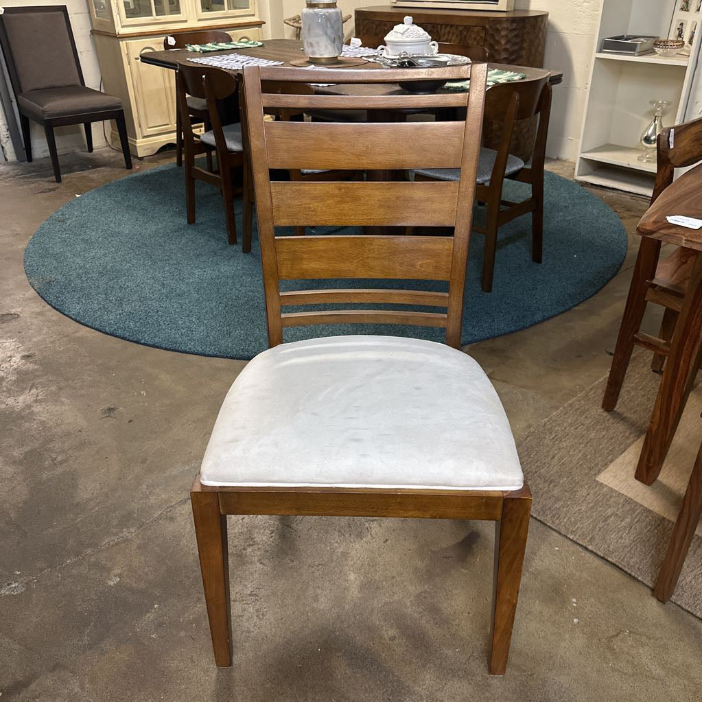 Thomasville Expanding Dining Table w/ 8 Matching Chairs C DINING TABLES