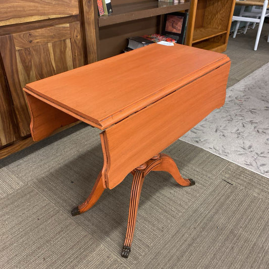 Vintage Clawfoot Fluted Dropleaf Side Table