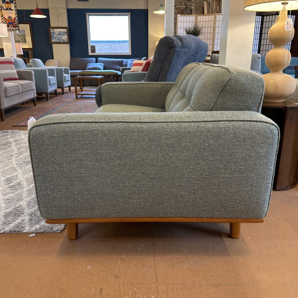 Odense Sage Loveseat U LOVESEATS