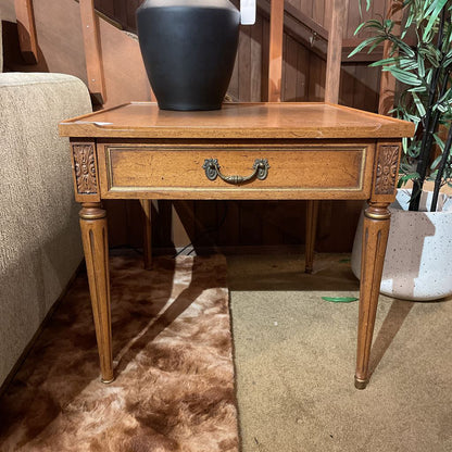 Wood Oversized Square One Drawer End Table C SIDE TABLES