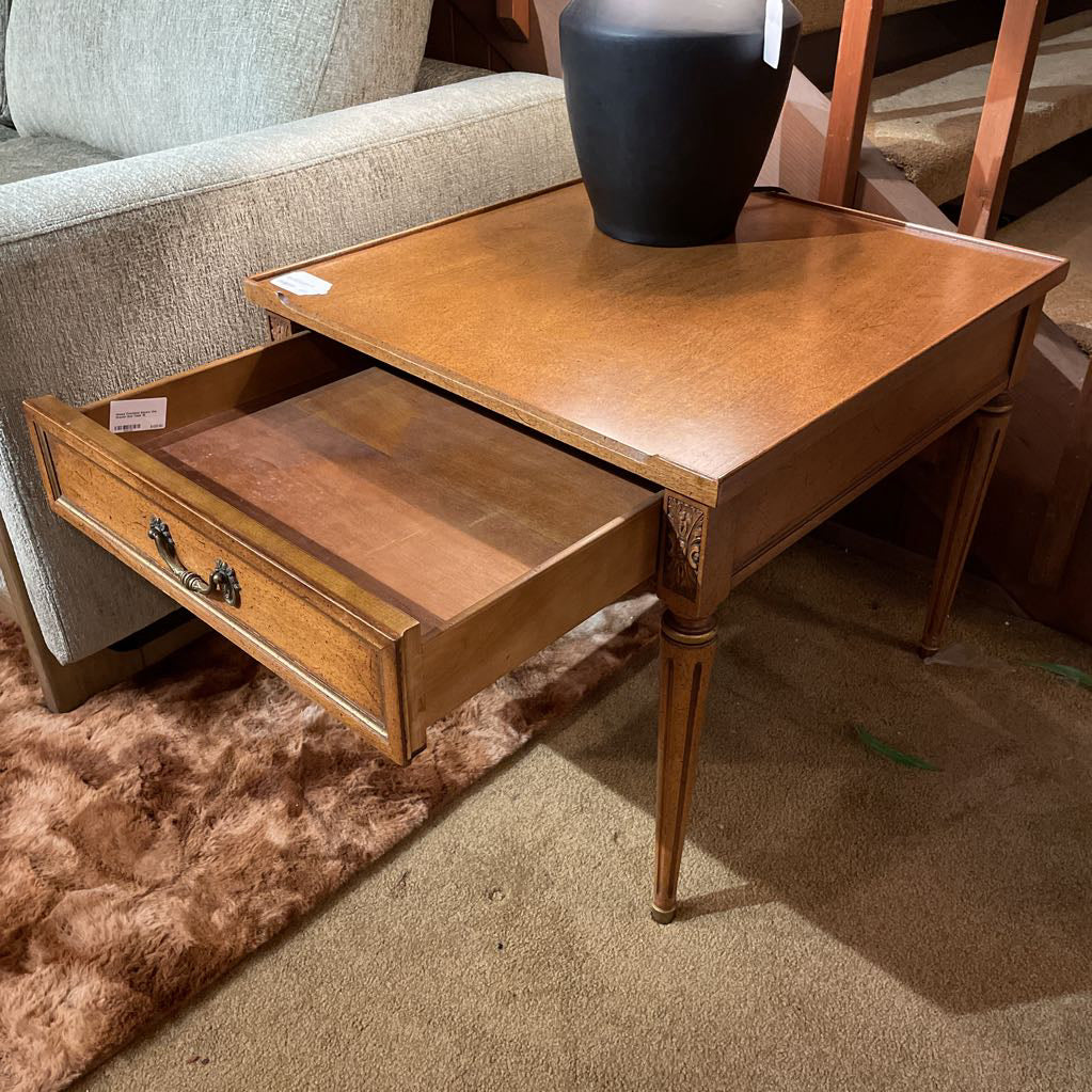 Wood Oversized Square One Drawer End Table C SIDE TABLES
