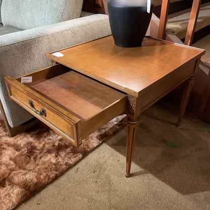 Wood Oversized Square One Drawer End Table C SIDE TABLES
