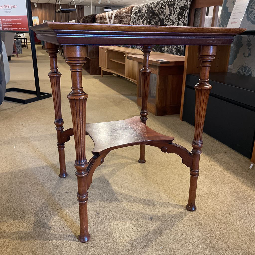 Victorian Style Cherry 2 Tier Side Table C SIDE TABLES