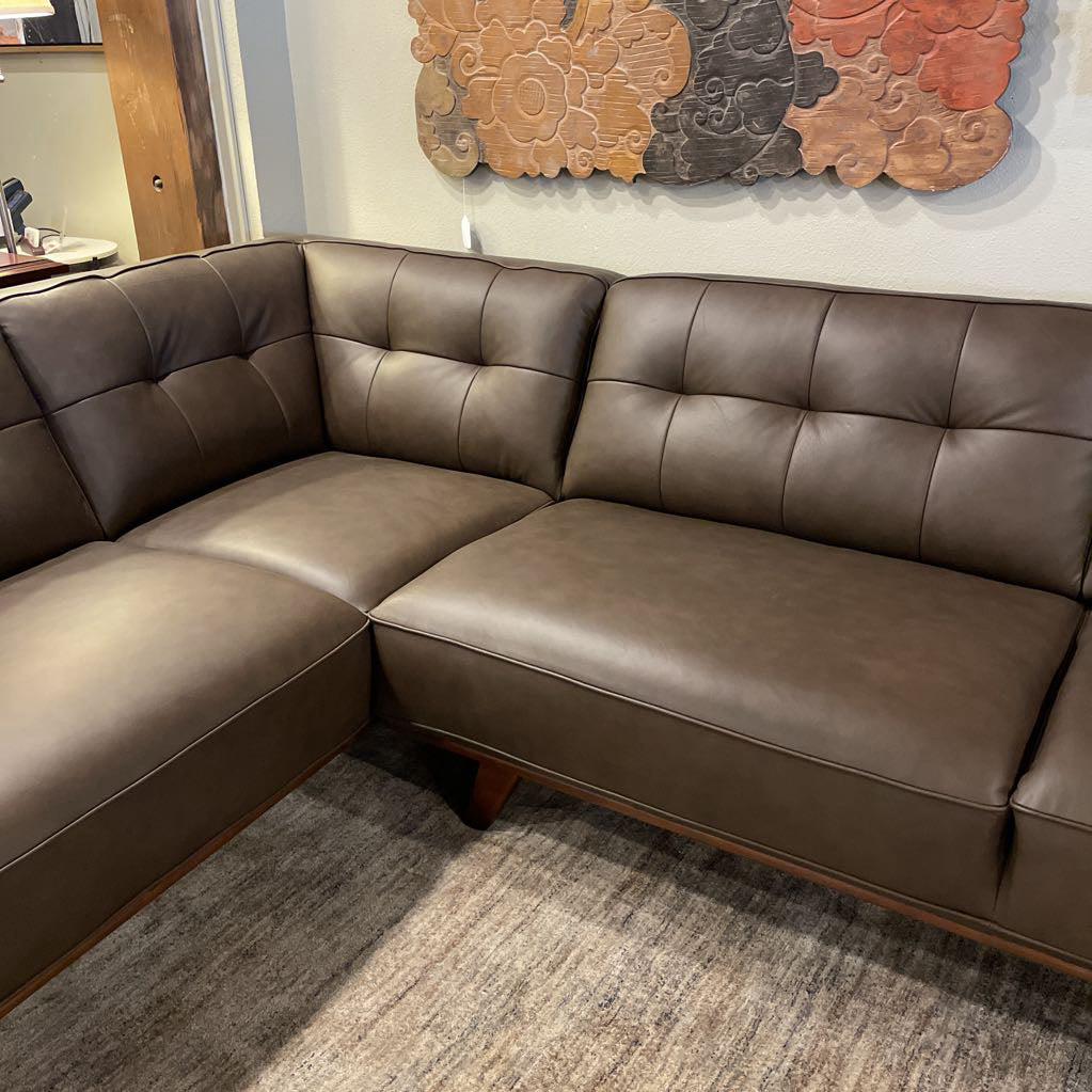 Odense Chocolate Leather LAF Sectional U SECTIONALS LAF