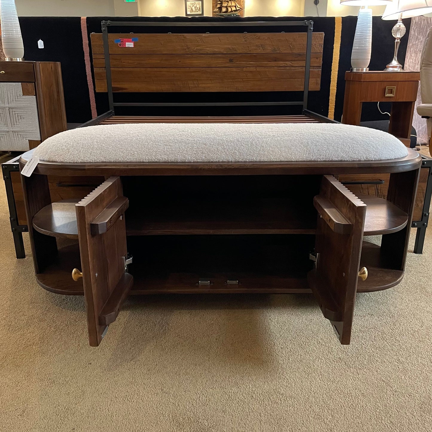Martowne Upholstered Storage Bench C ACCENT BENCHES