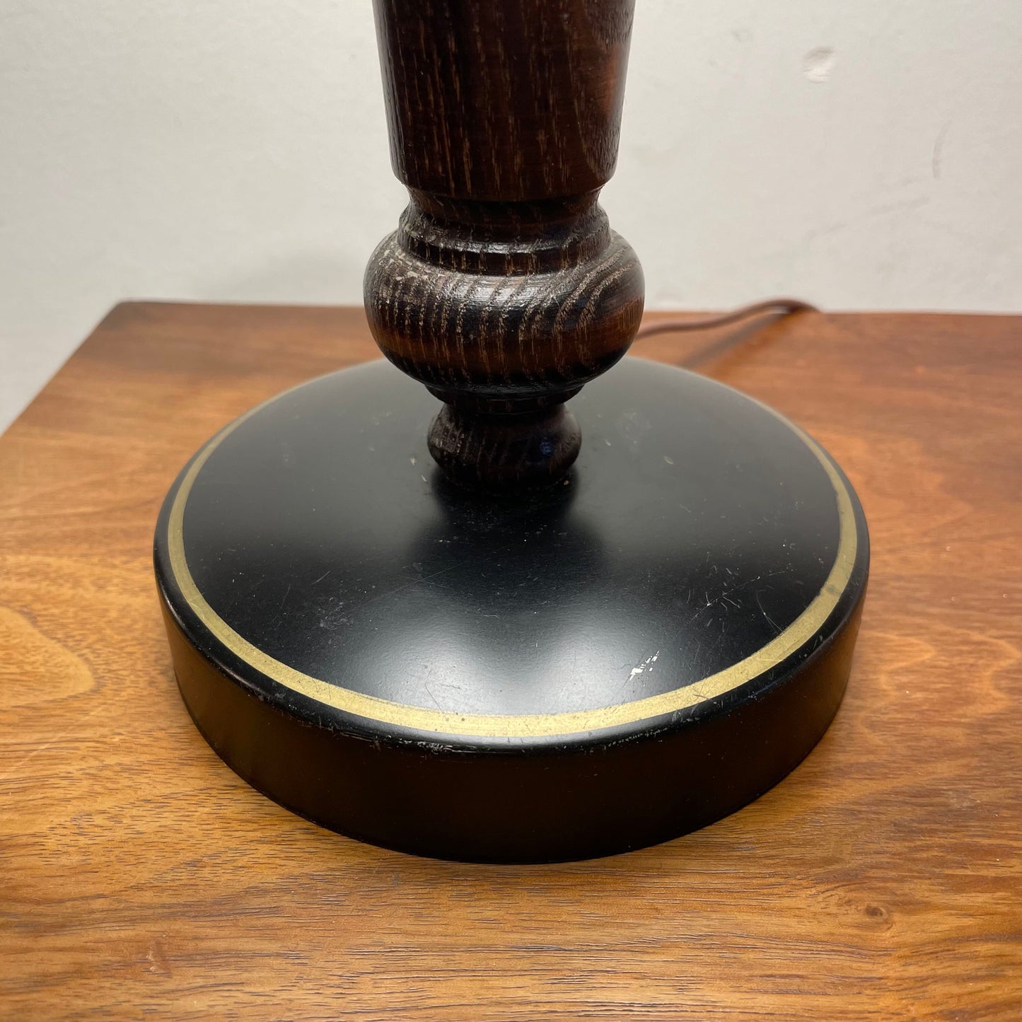 Black Shade Colonial Table Lamp LAMPS