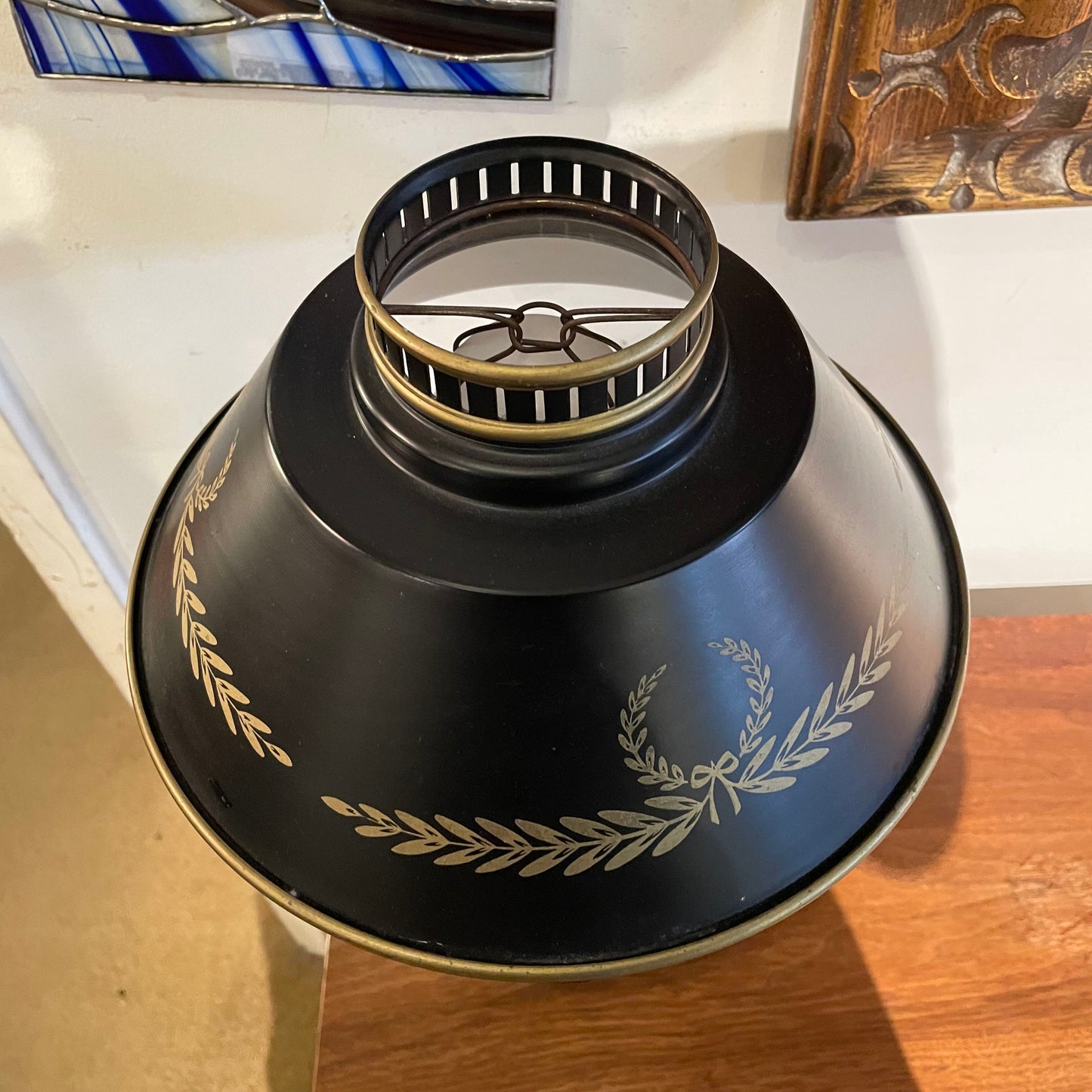 Black Shade Colonial Table Lamp LAMPS