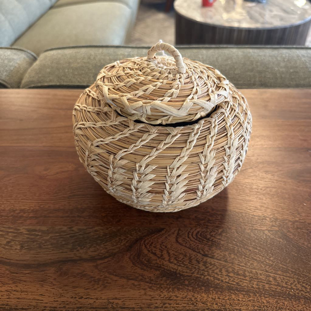 Alaskan Made Basket w/ Lid SMALLS