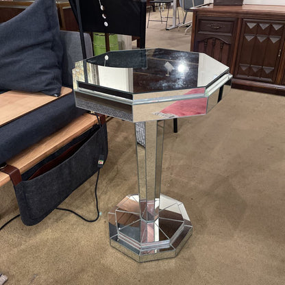 Mirrored Octagon Pedestal End Table C SIDE TABLES