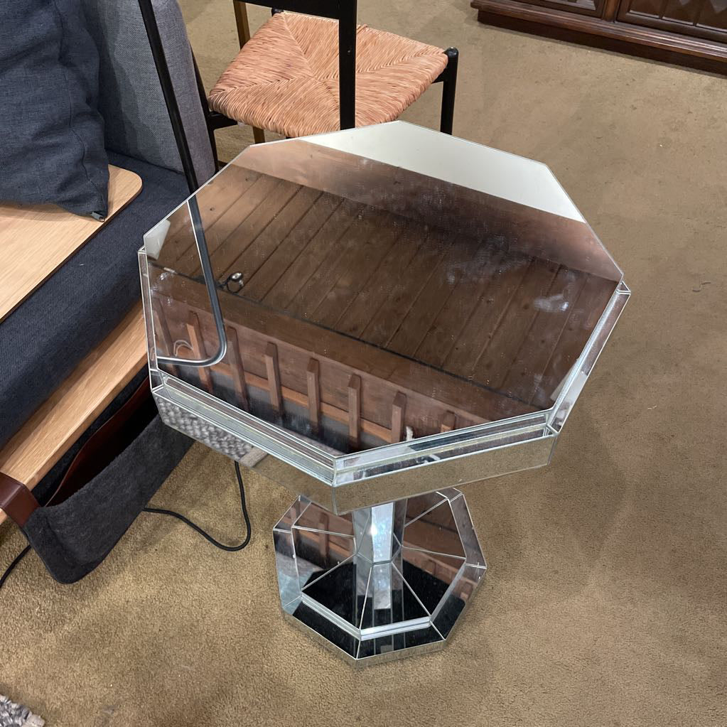Mirrored Octagon Pedestal End Table C SIDE TABLES