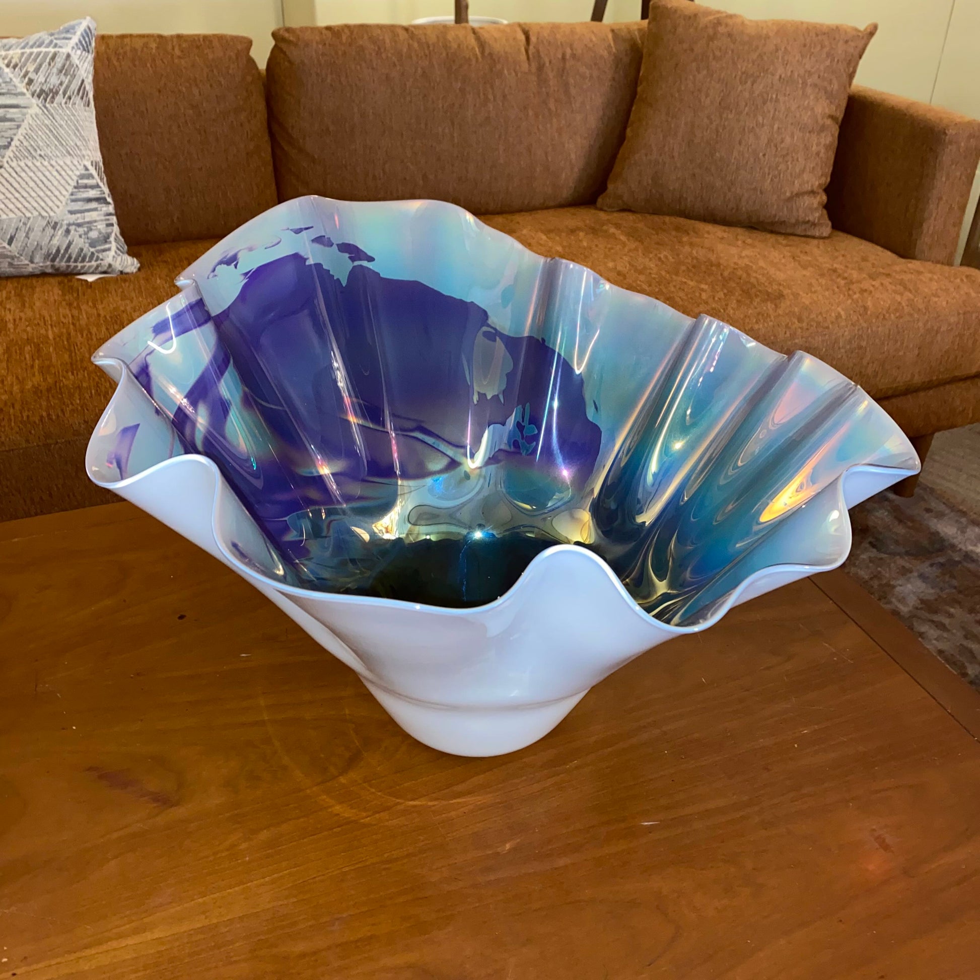 Signed DANIEL BERGSMA Metallic Green Purple & White Handkerchief Art Glass Vase SMALLS