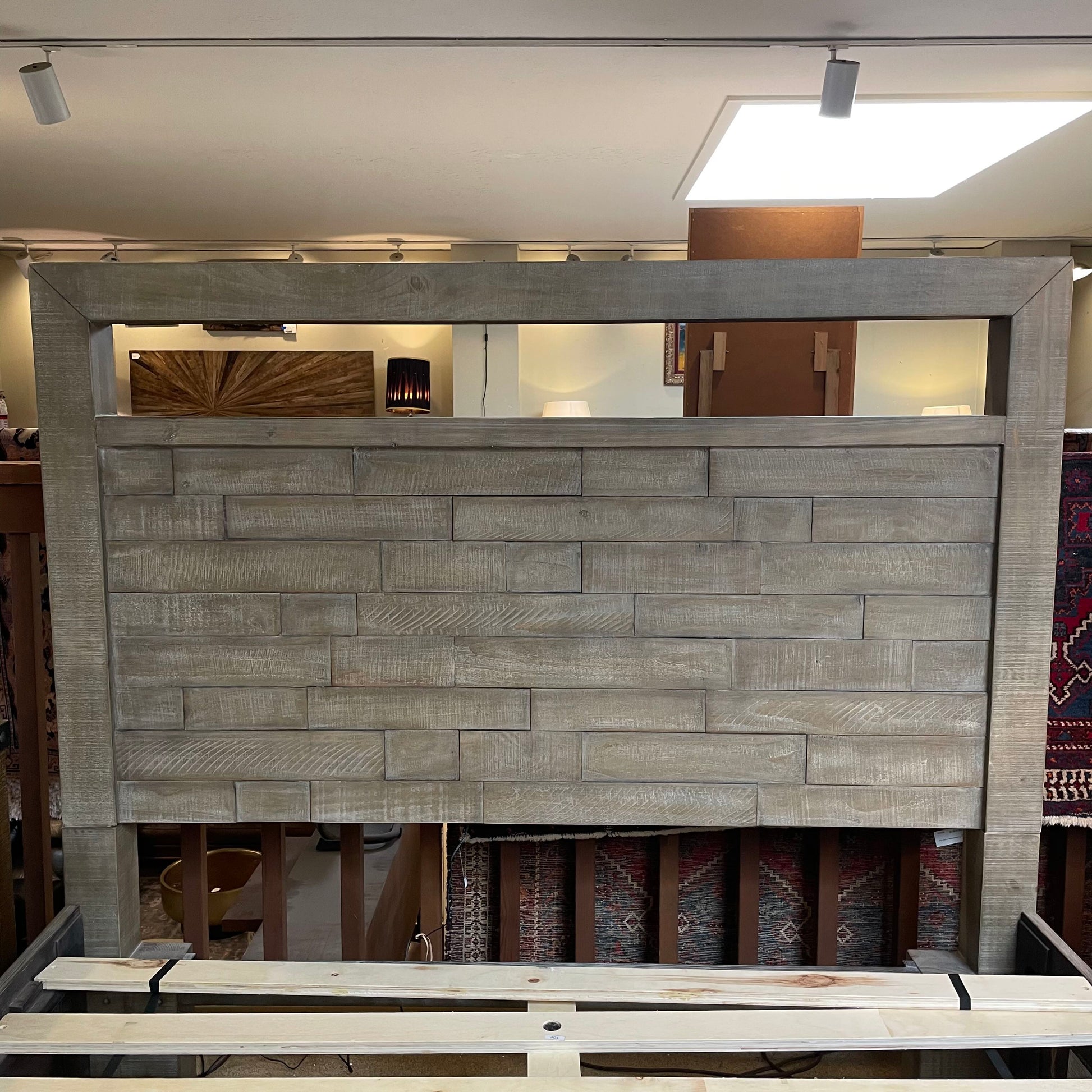 Grey Wood Plank Headboard w/ Bench & Storage Footboard QUEEN Bed Frame C BED FRAMES