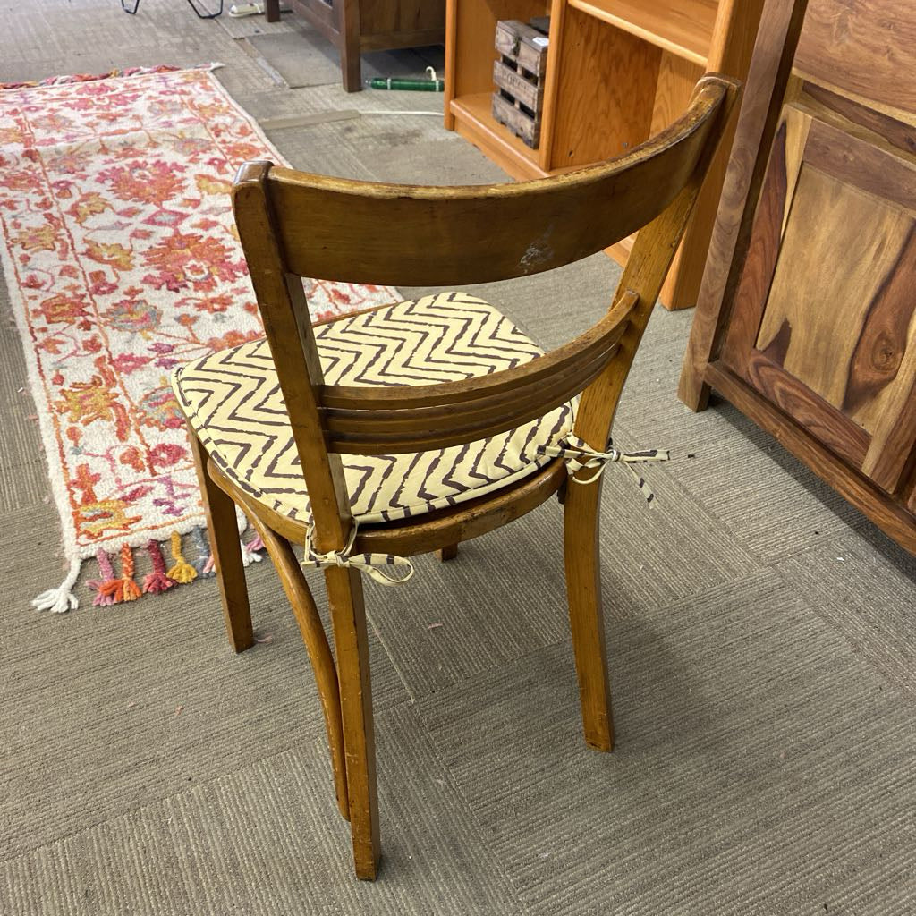 Vintage THONET Bentwood Cafe Chair C DINING CHAIRS