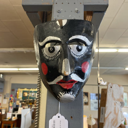 Black & Silver Long Nose Mask UNIQUE FINDS