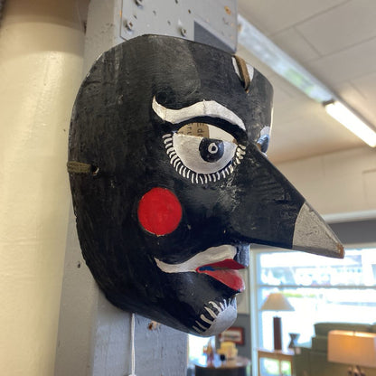 Black & Silver Long Nose Mask UNIQUE FINDS