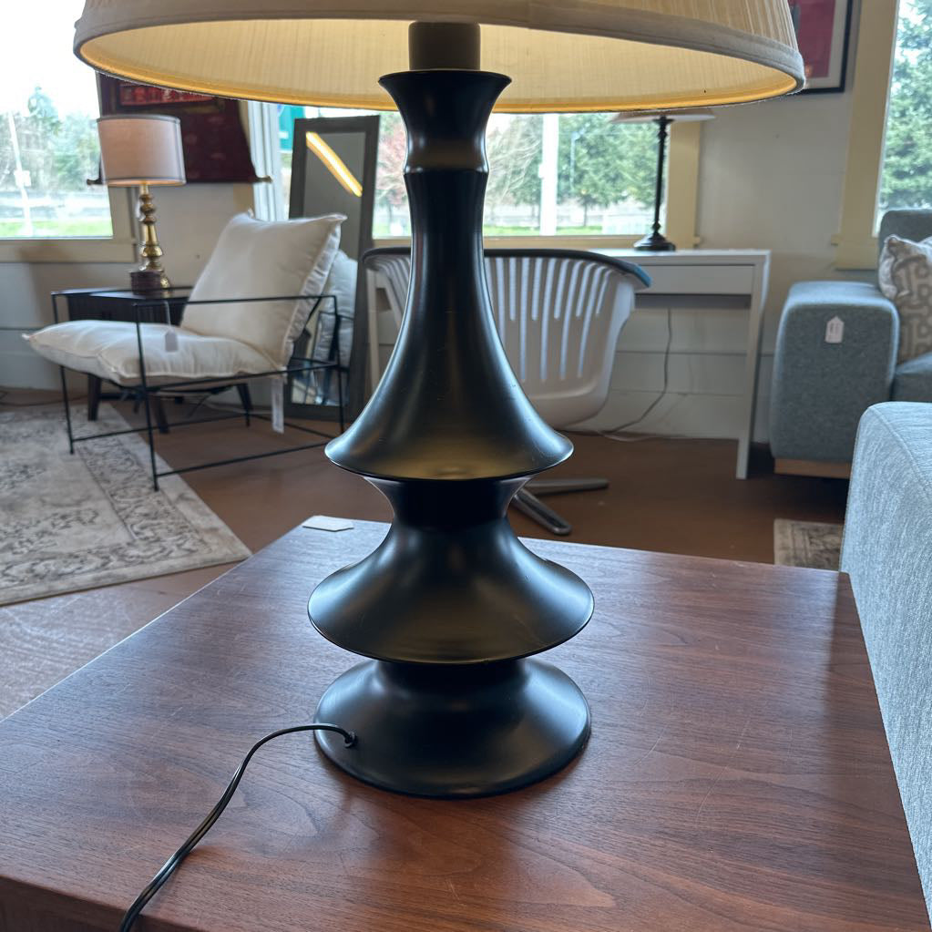 Scalloped Modern Large Black Lamp LAMPS