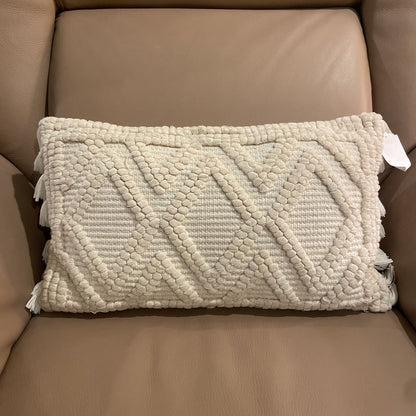 White Chunky Stitch Lumbar Pillow w Tassels U PILLOWS