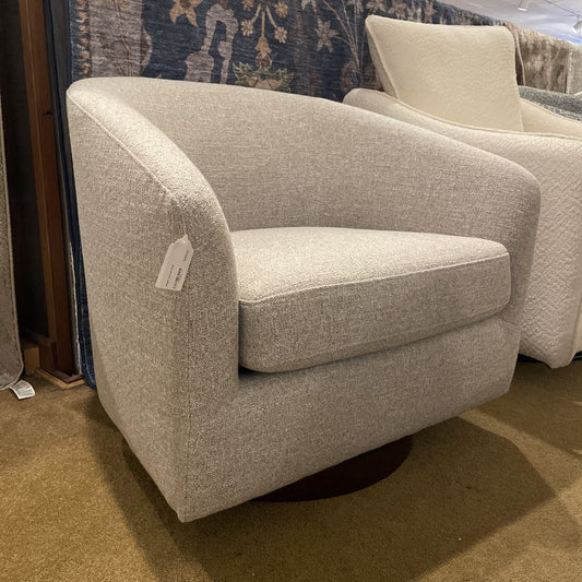 Ginger Swivel Chair