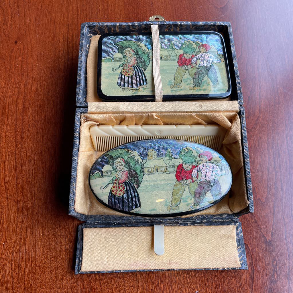 Vintage Grooming Kit with Dutch Children Motifs in Box UNIQUE FINDS