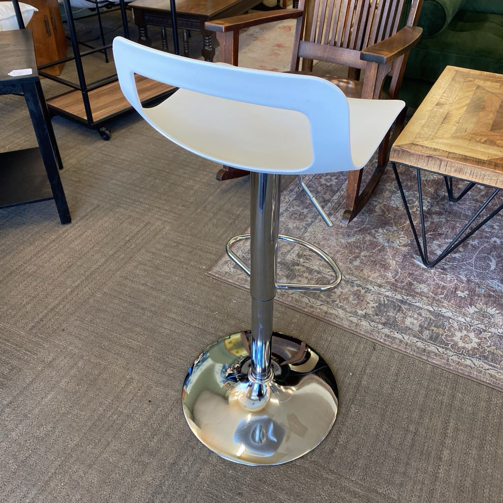 Mod White Adjustable Barstool – Ballard Consignment