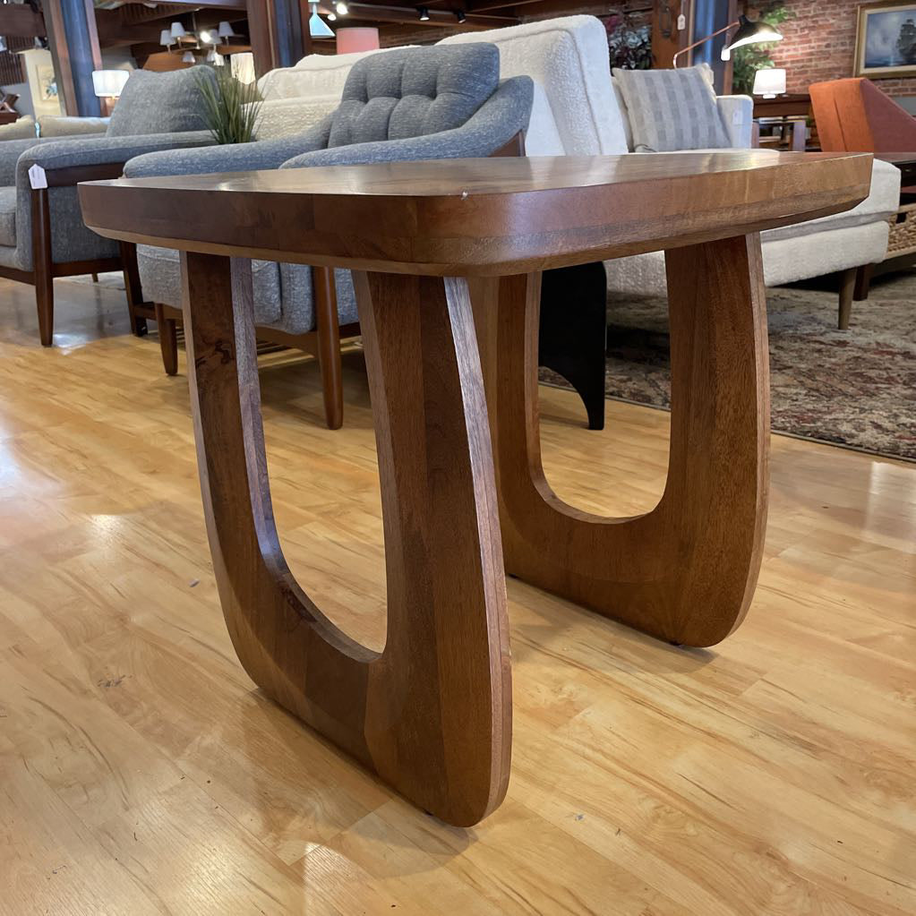 Bundi End Table