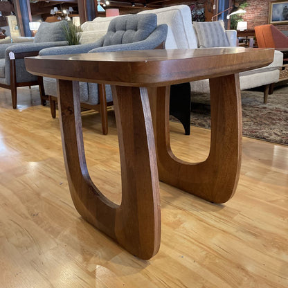Bundi End Table