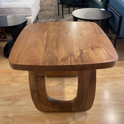 Bundi End Table