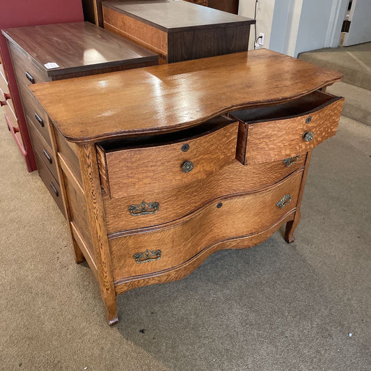 Light Oak Vintage Chest of Drawers