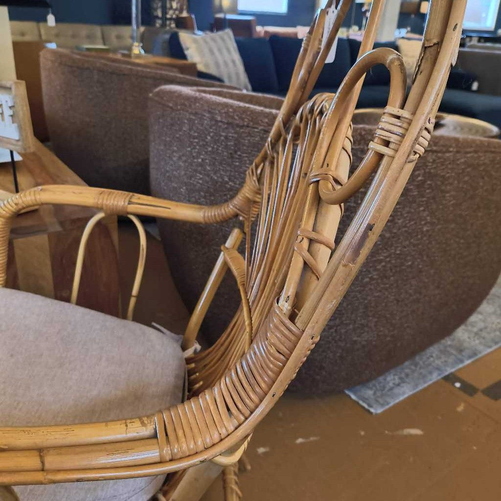 Rattan Accent Chair U ACCENT CHAIRS
