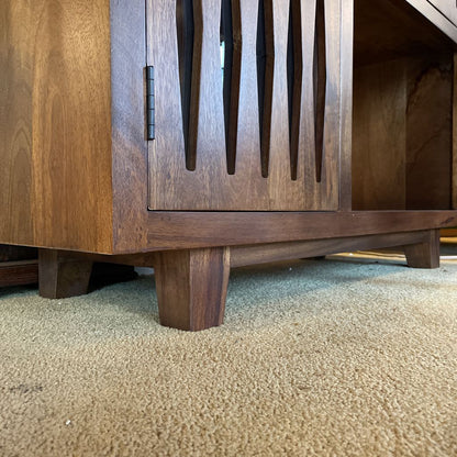 Holmen Display Unit