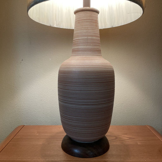 Round Striped Base Vintage Table Lamp with Barrel Shade