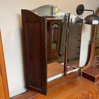 Vintage Oak 3 Drawer Trifold Mirror Vanity C VANITIES