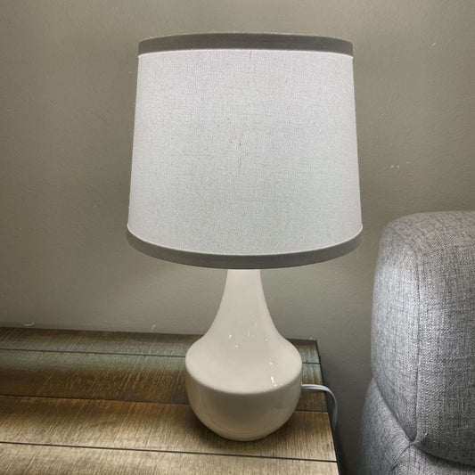 Cream Ceramic Base Small Table Lamp LAMPS