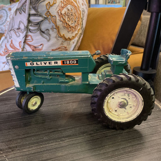 Oliver 1800 Green Die Cast Toy Tractor