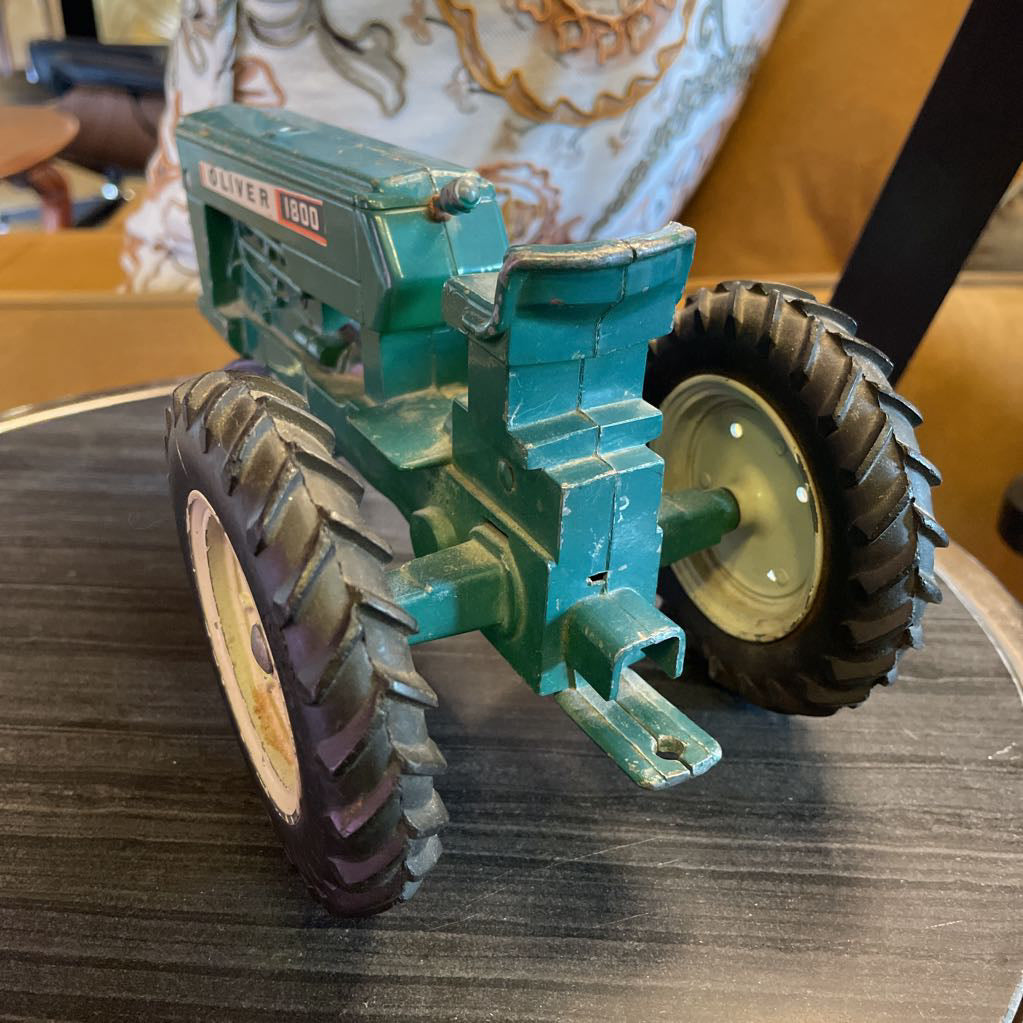 Oliver 1800 Green Die Cast Toy Tractor UNIQUE FINDS