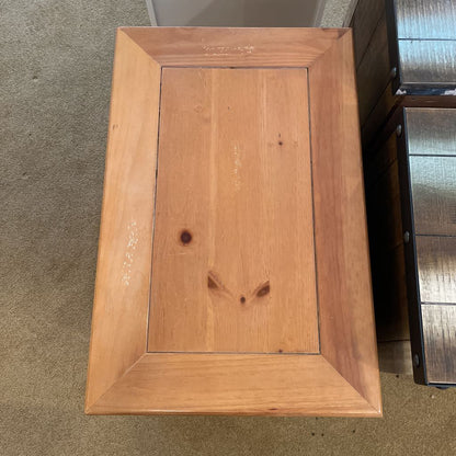 Pine Broyhill Nightstand C NIGHTSTANDS