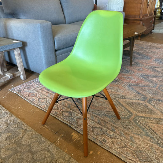Green Herman Miller Style Molded Dining Chair C DINING CHAIRS