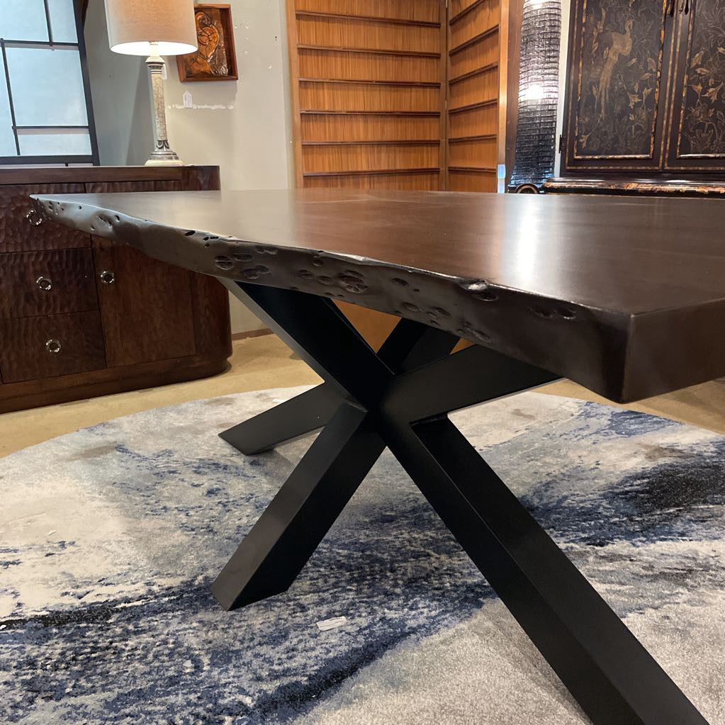 Eberhard Dining Table