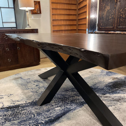 Eberhard Dining Table