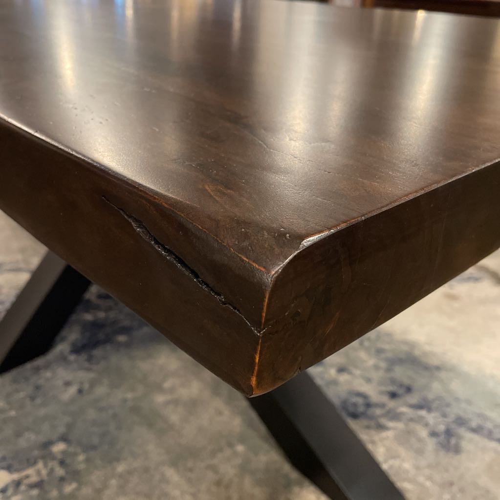 Eberhard Dining Table