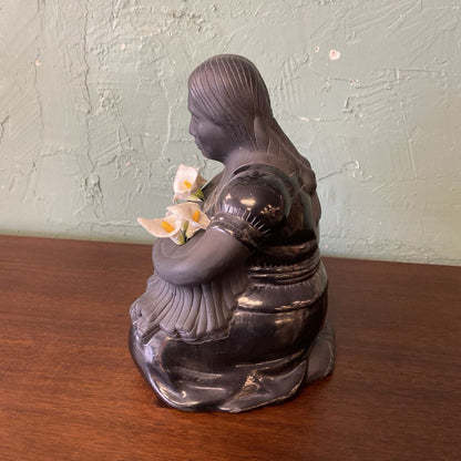 Oaxacan Black Pottery Flower Seller Figurine UNIQUE FINDS