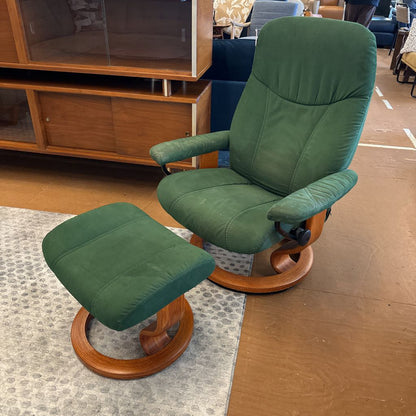 Emerald Green Microsuede Stressless W/ Ottoman U ACCENT CHAIRS
