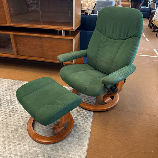 Emerald Green Microsuede Stressless W/ Ottoman U ACCENT CHAIRS
