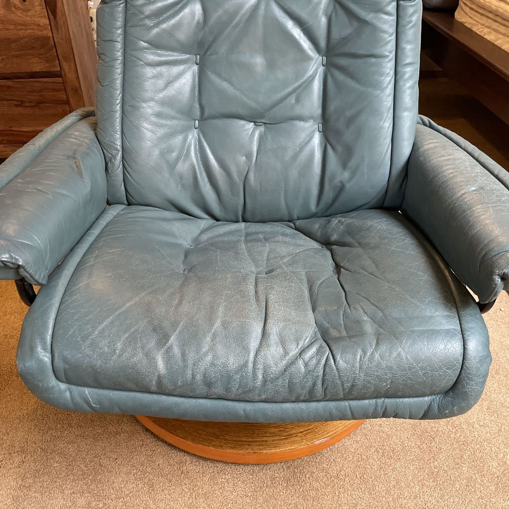 Ekornes Stressless Teal Leather Recliner Chair U ACCENT CHAIRS